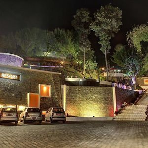 Chhaimale Resort